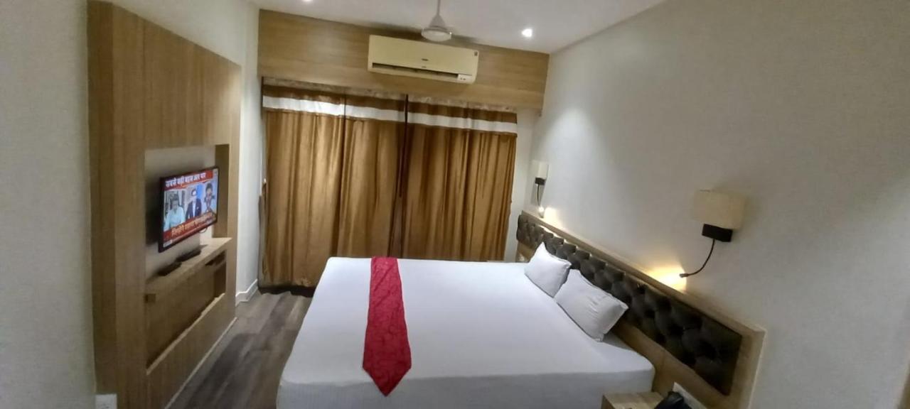 Ojas Hotel & Resort Durgāpur Exterior foto
